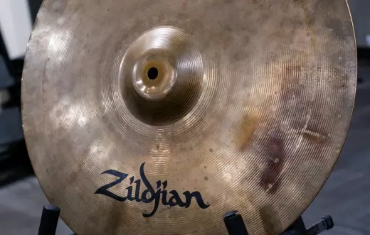 Zildjian - ZBT16C - ZBT Series - 16 inch Crash 5